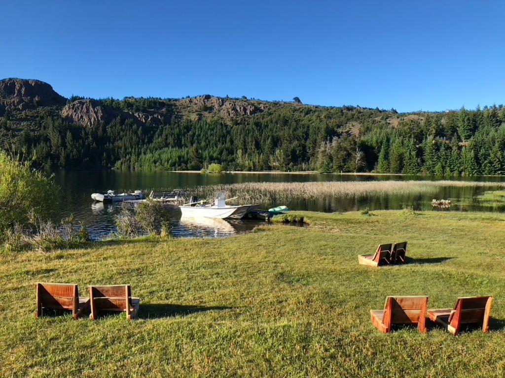 Laguna Larga Lodge Lago Futalaufquen Exteriör bild