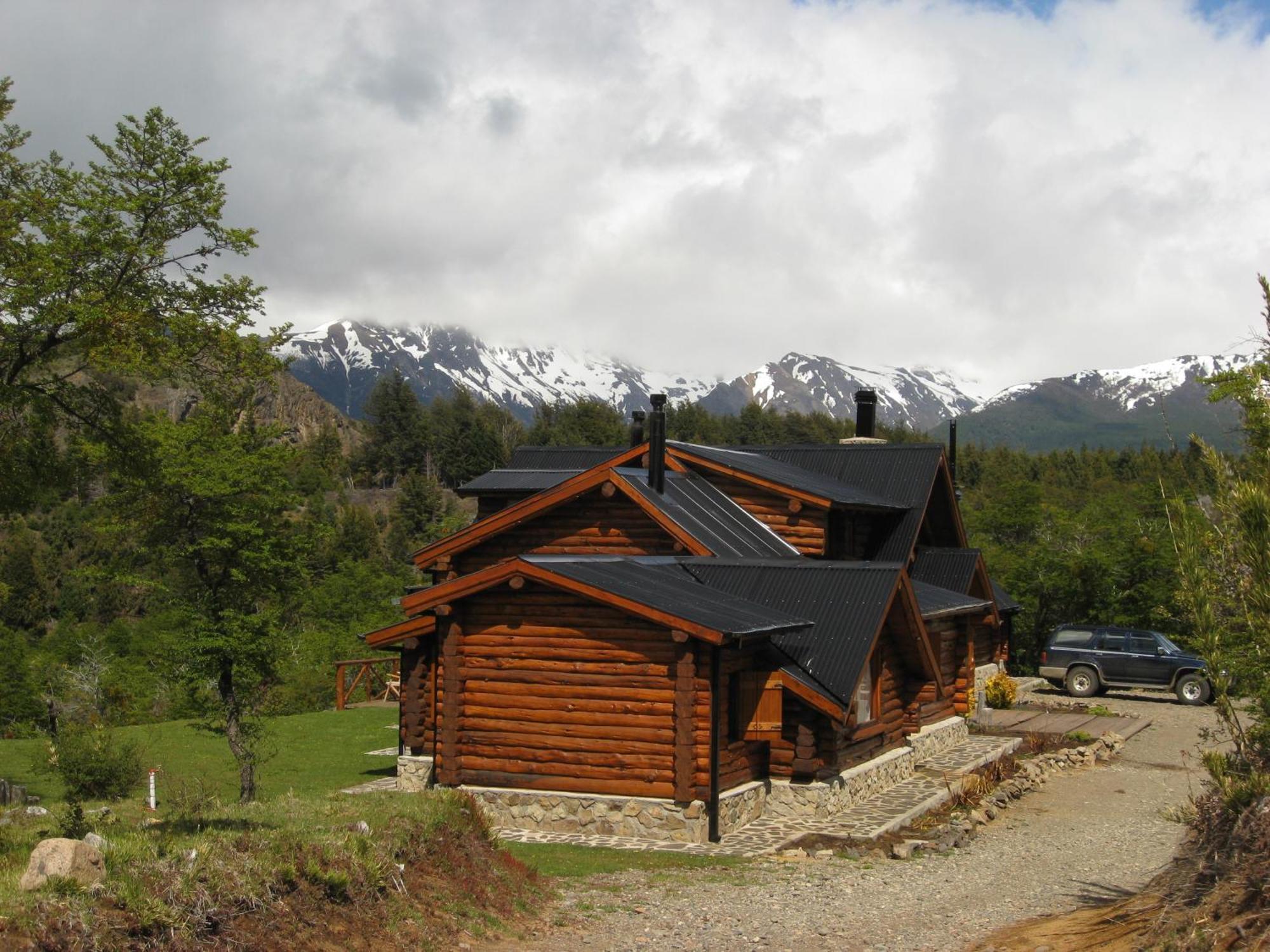 Laguna Larga Lodge Lago Futalaufquen Exteriör bild