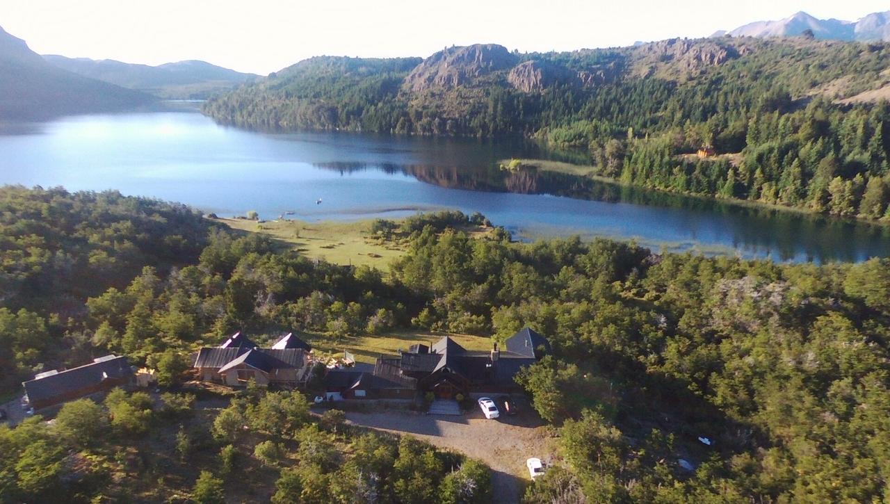 Laguna Larga Lodge Lago Futalaufquen Exteriör bild